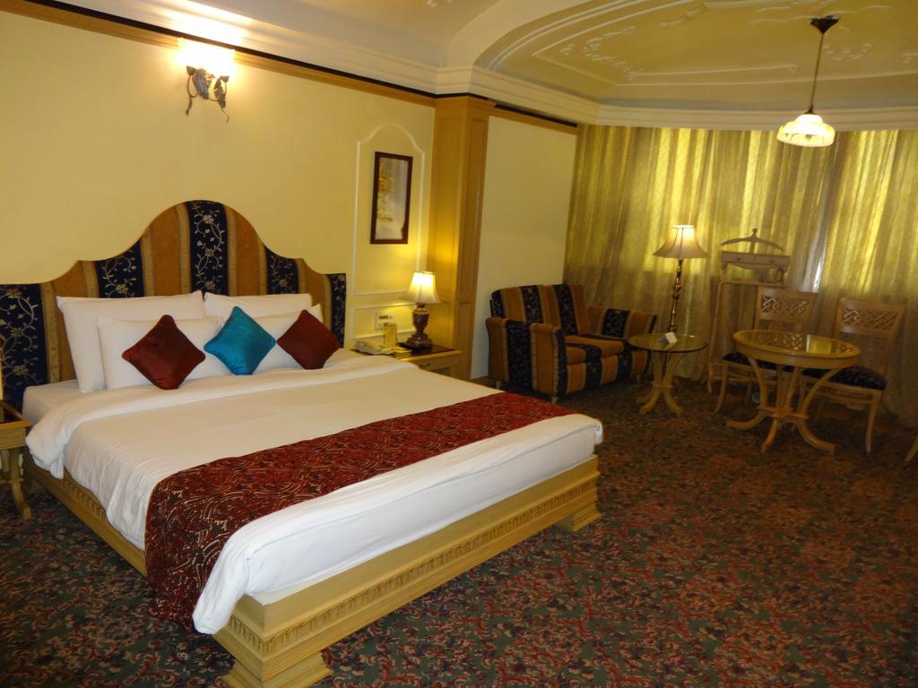 Hotel Babylon International Rāipur Cameră foto