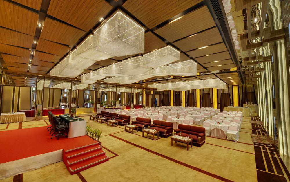 Hotel Babylon International Rāipur Exterior foto